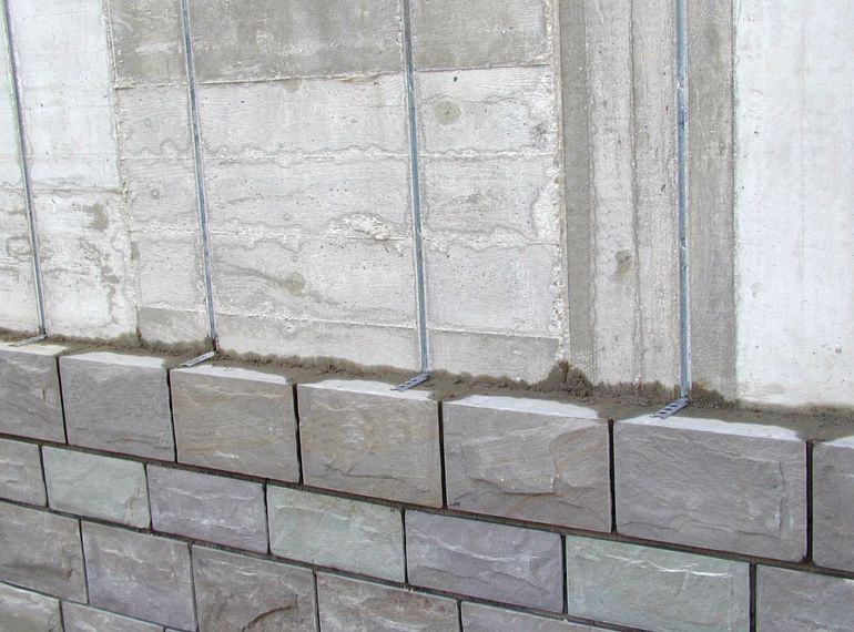 Halfen Maueranschlussanker 28/15 ML 85 FV  VE 200